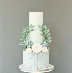 Белый торт на свадьбу | Свадебный торт на заказ во Львове
