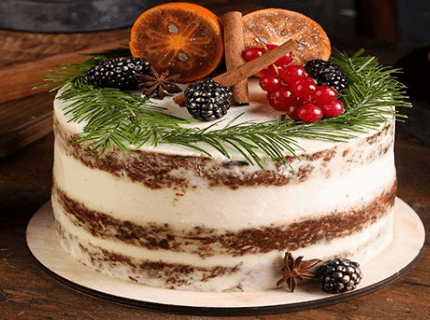 Декор торта на Новый год с веточками елки | Торт на заказ во Львове